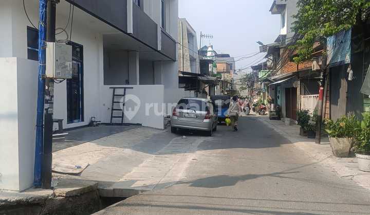 Rumah 3 Lantai 3 Kamar ******** Kemayoran Bebas Banjir ******** 1