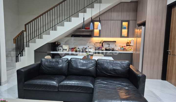 Beautiful 2-Story House Ayodhya Garden 2