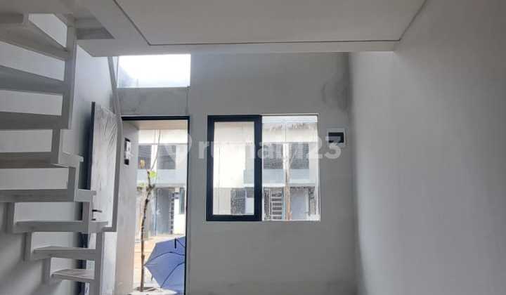Rumah Park Serpong Lantai 1 Mezanine di Legok Tangerang Rumah Park Serpong Lantai 1 Mezanine di Legok Tangerang