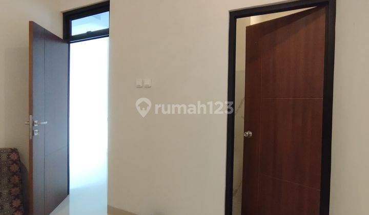 Spesial Akhir Tahun Rumah Eksklusif 2 Lantai Dekat Kaliurang 2