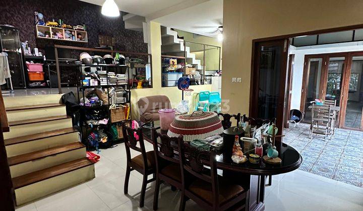 Townhouse di Hoek Bagus Dan Rapi Lokasi Strategis 2