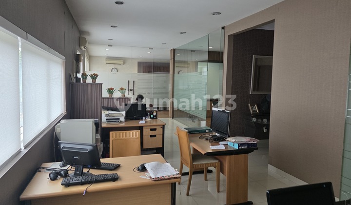 Harue Dijual Gudang Multiguna Alam Sutera, Hoek