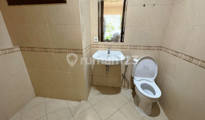 DIJUAL Cepat RUMAH TINGGAL Mewah Di The Green  2