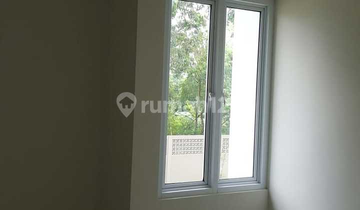 Dijual Rumah Siap Huni di Arcadia Village Gading Serpong 2