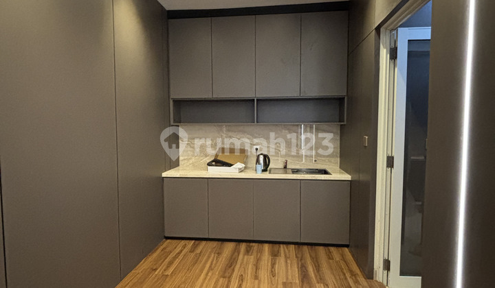 Dijual Full Furnished Rumah Hoek Cluster Flamingo, The Springs 2