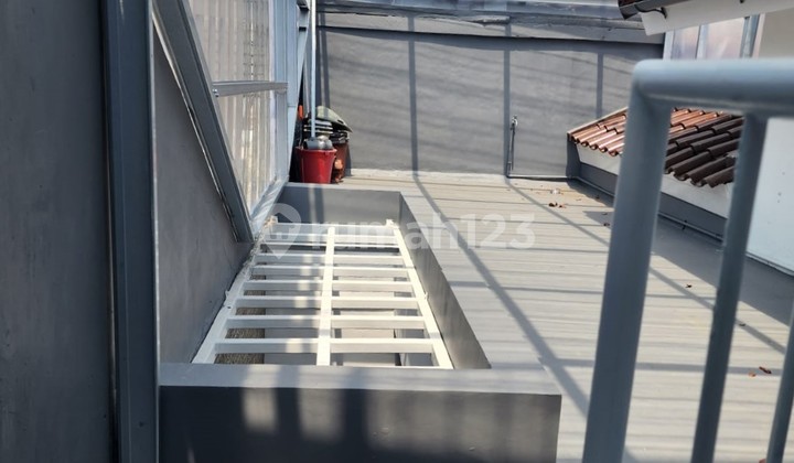 Dijual Cepat Rumah Full Renovasi di dlm cluster Graha Bintaro 2