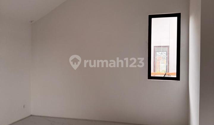 Dijual Rumah Baru Boulevard 2 LT Aeris di Citra Garden Serpong 2