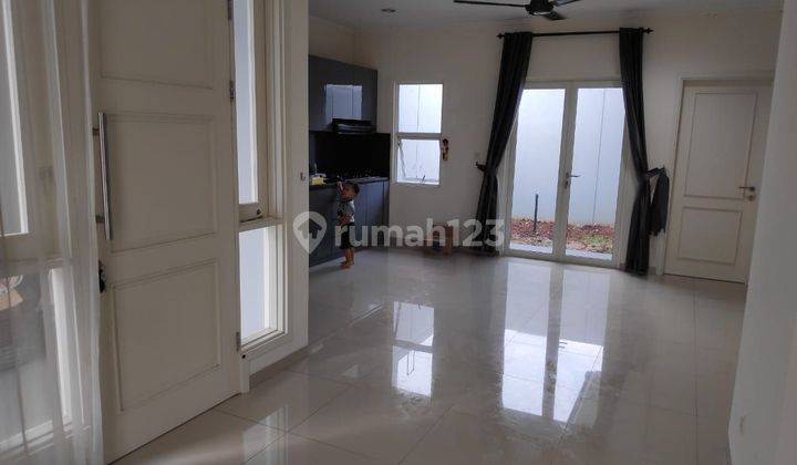 Turun harga !!!! rumah Survana Sari Cikupa siap huni 2 Lantai 2