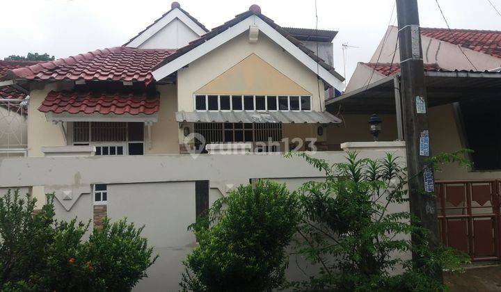 Rumah tua siap huni  Villa Melati mas SHM 1