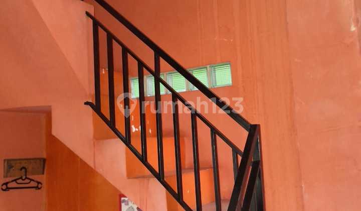 3-Storey House Suitable for Boarding in Kebagusan, South Jakarta 2