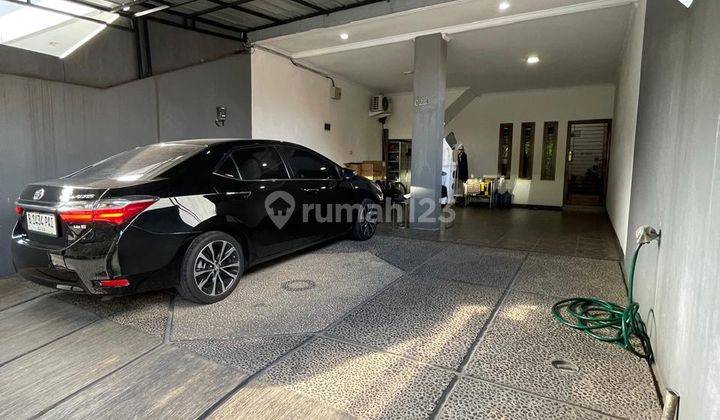 Rumah 2 Lantai di Kedoya Permai, Jakarta Barat 2