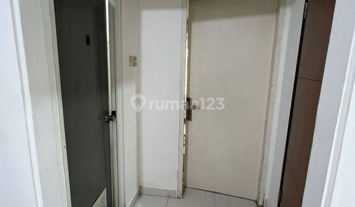 Rumah 2 BR di Regency Melati Mas, Tangerang Selatan 2