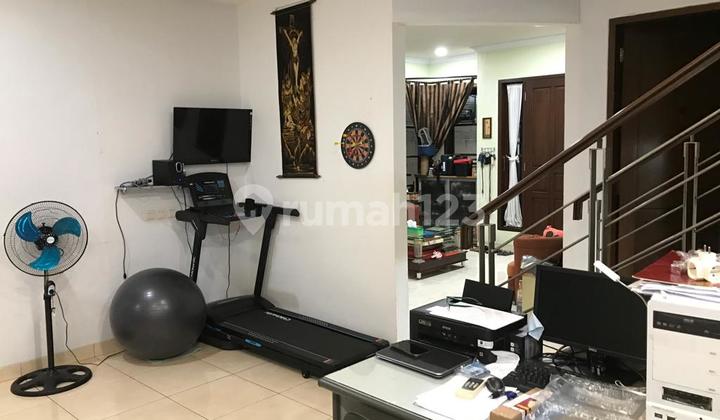Rumah 2 Lantai Kencana Loka BSD City Dekat Tol, KRL, dan Sekolah 2