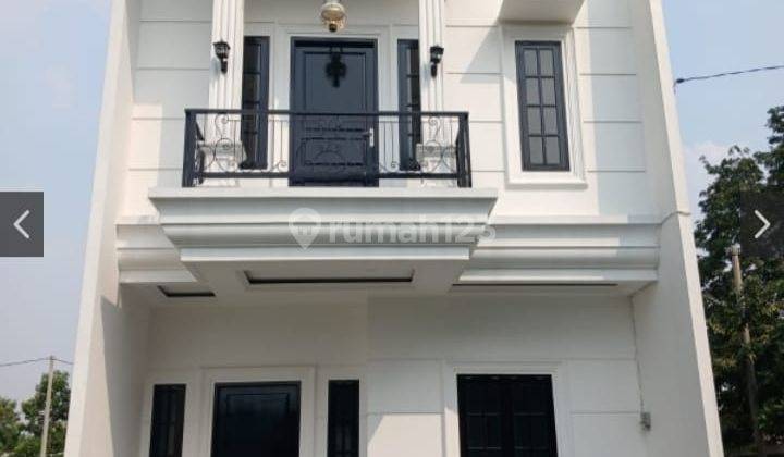 Rumah Town House Strategis, Dekat 9 Akses Tol di Grand Dukuh Indah 1