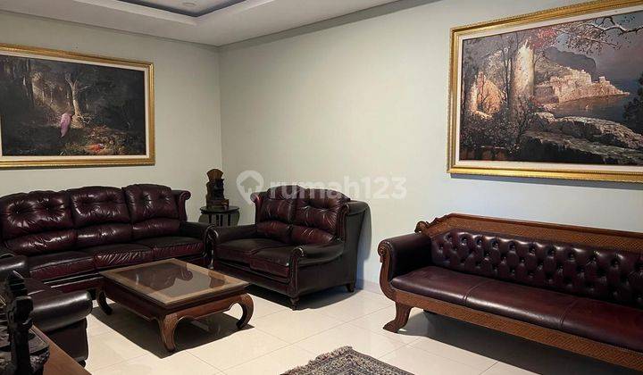 Jual Rumah 2 Lantai Luas 250m di Jatiwaringin Bekasi 2