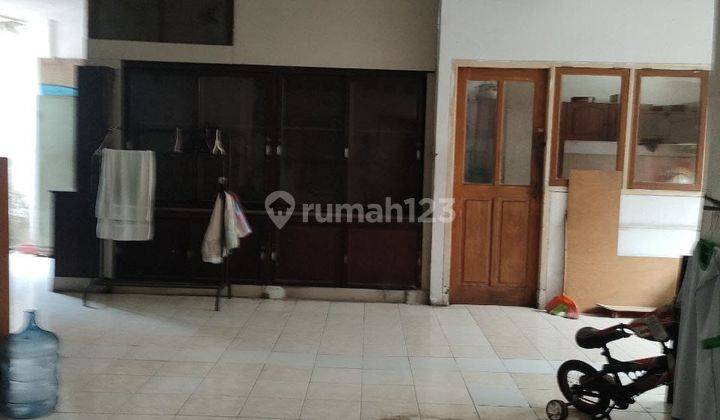 Dijual Rumah Siap Huni Lokasi Strategis di Menteng 1