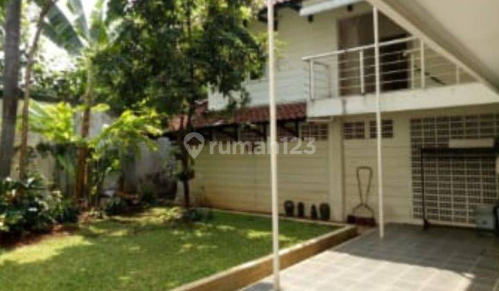 Dijual Rumah Siap Huni Lokasi Strategis di Menteng Jakarta Pusat 1