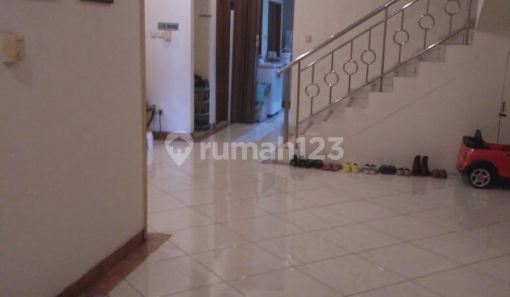 Rumah Mewah Siap Huni Dekat Binus 2