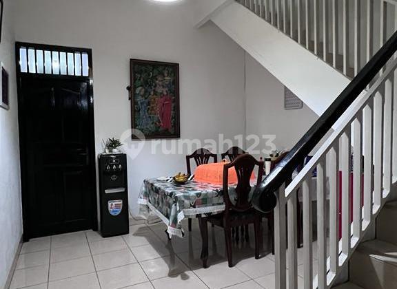 Dijual Rumah + Kost an 14 Pintu Full Furnish  2