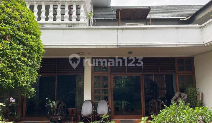 Dijual Rumah MEwah Dan Terawat Di Menteng 