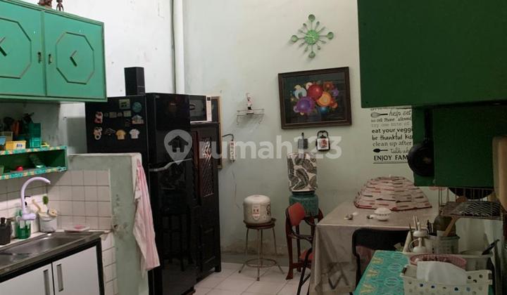 DIjual Rumah hunian Hadap Timur di Kebayoran Lama