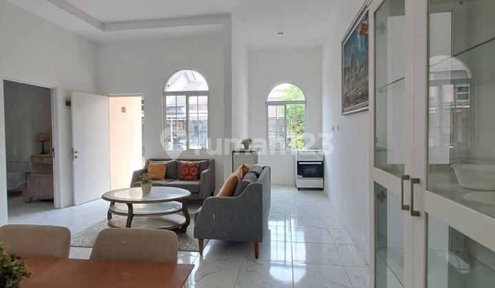 Dijual Rumah Cluster Mahogany Park Siap Huni  2