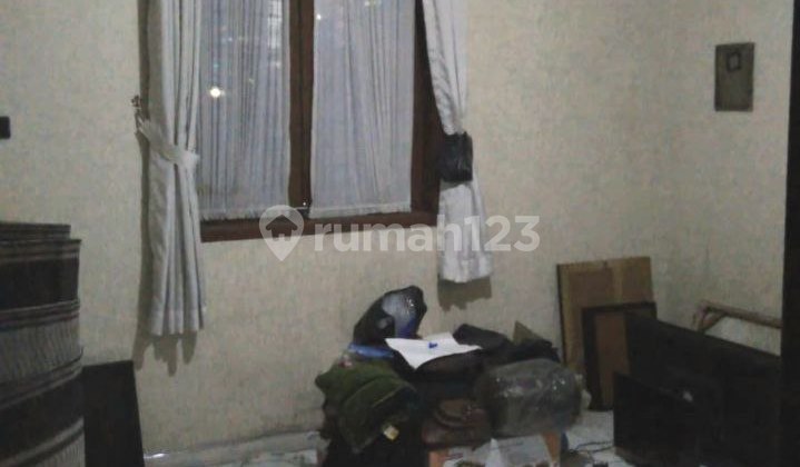 Dijual Cepat Rumah Hunian Semi Furnish di Setiabudi  2