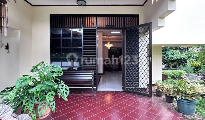 Dijual Murah Rumah Cantik dan Mewah di Pondok Indah 