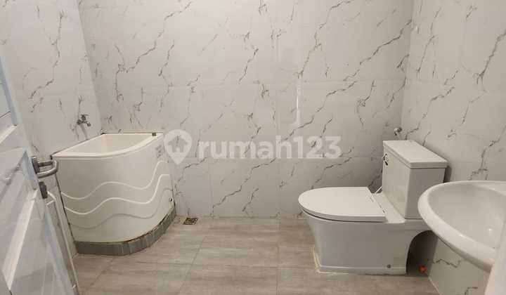 Dijual Rumah Hunian Posisi Hoek Di Pancoran  2