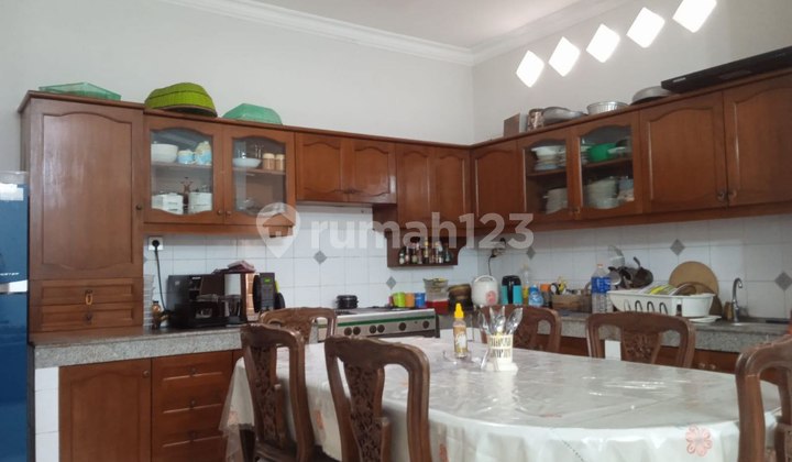 Dijual Rumah Hunian Hadap Timur di Benhil 2