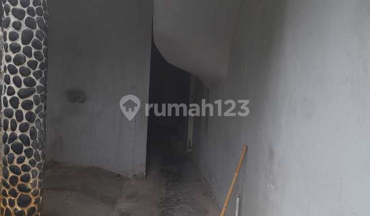 Dijual Rumah + 1 Unit Kontrakan di Lebak Bulus 2