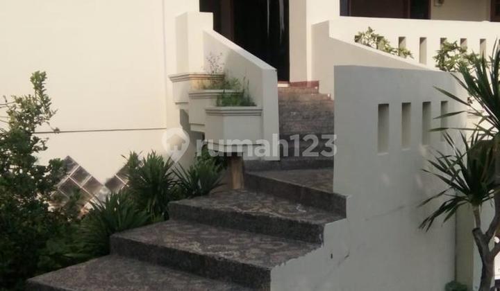 Dijual Murah dan Cepat Rumah Hitung Tanah Di Lebak Bulus