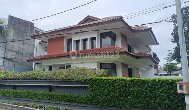 Rumah 2 Lantai Bagus Kokoh Lingkungan Tenang Nyaman Aman 24 Jam 1