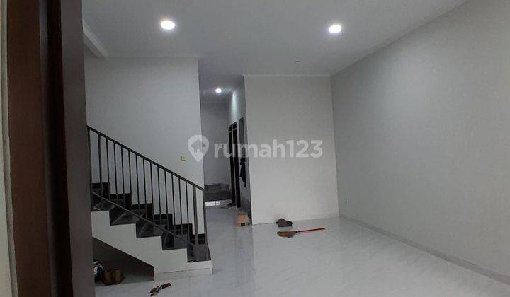 Rumah 2 Lantai Minimalis Modern Bagus Tdk Banjir Nyaman Onegate  2