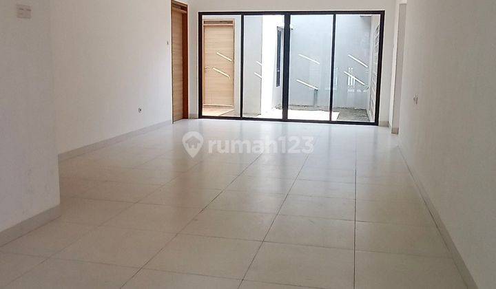 Rumah baru fresh dijual harga menarik tengah kota bandung  2