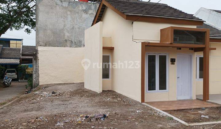 Rumah baru di Komplek mutiara asri posisi di hook SHM  2