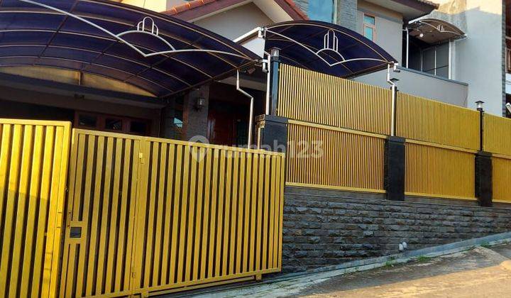 Rumah kokoh terawat bagus 2 Lantai Graha Handayani di Jatinangor  1