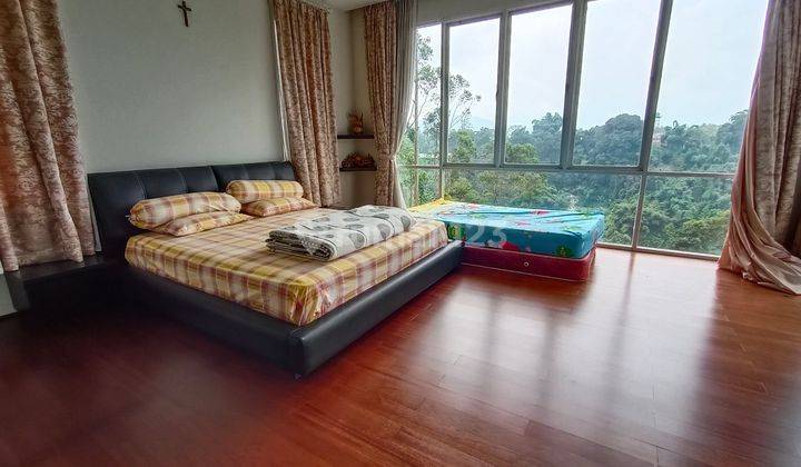 Villa cantik 2 Lantai Bagus view pegunungan dan persawahan  shm  1