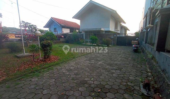 Rumah Lama Hitung Tanah Pusat Kota Lokasi Strategis Pinggir Jalan 1