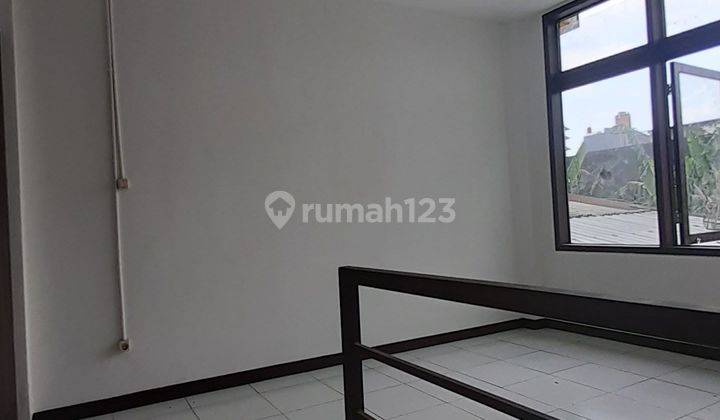 Ruko di Kebonjati depan Halte SHM 2 Kamar Tidur Sudah Renovasi 2