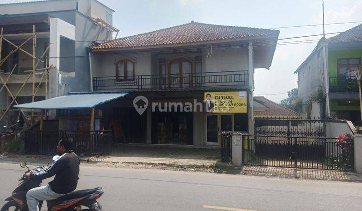 Rumah Usaha di Jalan Pasir Jambu 2 Lantai SHM Bagus Tenggara 2