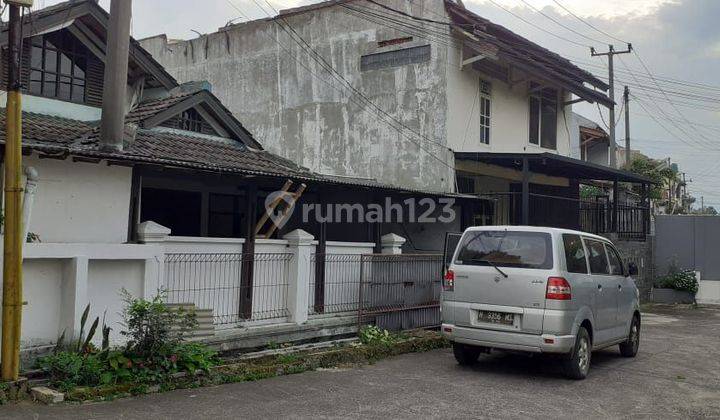 Rumah di Taman Cibaduyut Indah blok F SHM Sudah Renovasi Utara 1