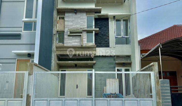 Jual Rumah Baru Perumahan Nginden Intan Timur 2 Lantai Tipe D 1