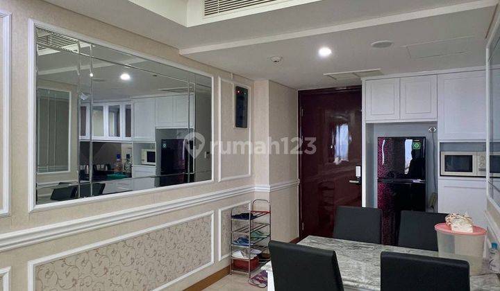 Jual Apartemen One East 1 BR Fully Furnished Interior View City 2