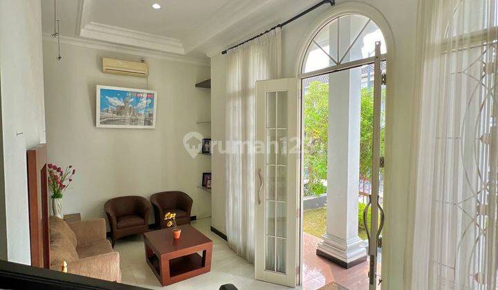 Jual Rumah Mewah Raffles Garden Citraland 2,5 Lantai Furnished 2