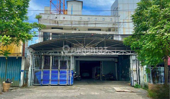 Sewa Rumah Komersil Jalan Kedungsari 2,5 Lantai Ada Lift Barang 1