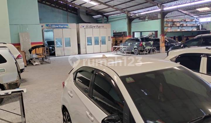 Former Workshop Loss Large Siapgudang or Workshop. Jemursari Area