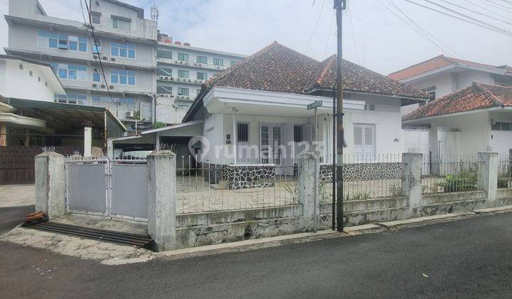 Di Jual Rumah Model Belanda  1