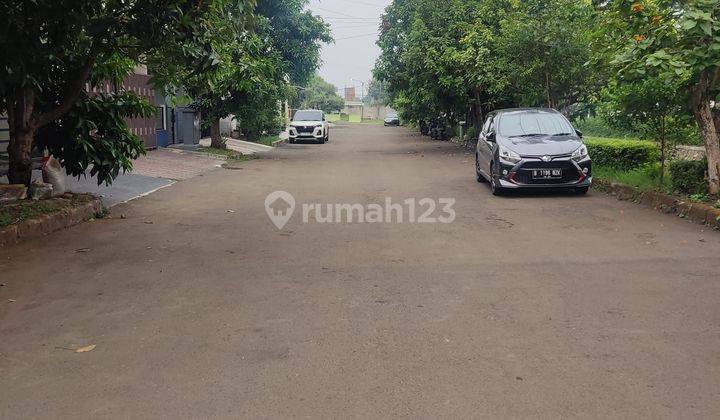 Di Jual Rumah 2 lantai Regensi Melati Mas 2