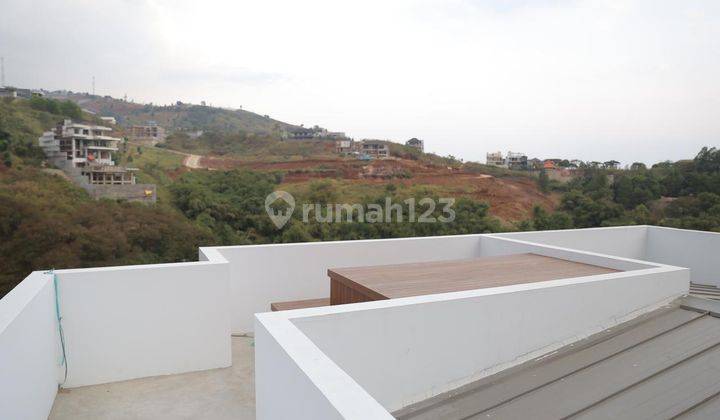 Dijual Villa Dago Bandung 2